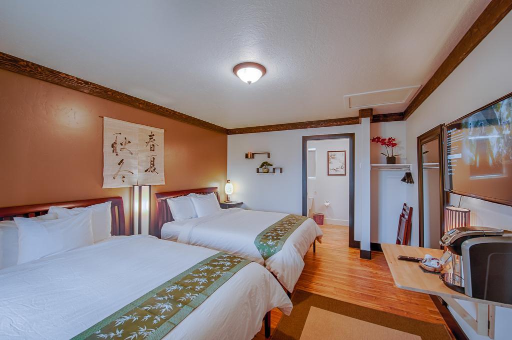 Tao'S Inn West Yellowstone Extérieur photo