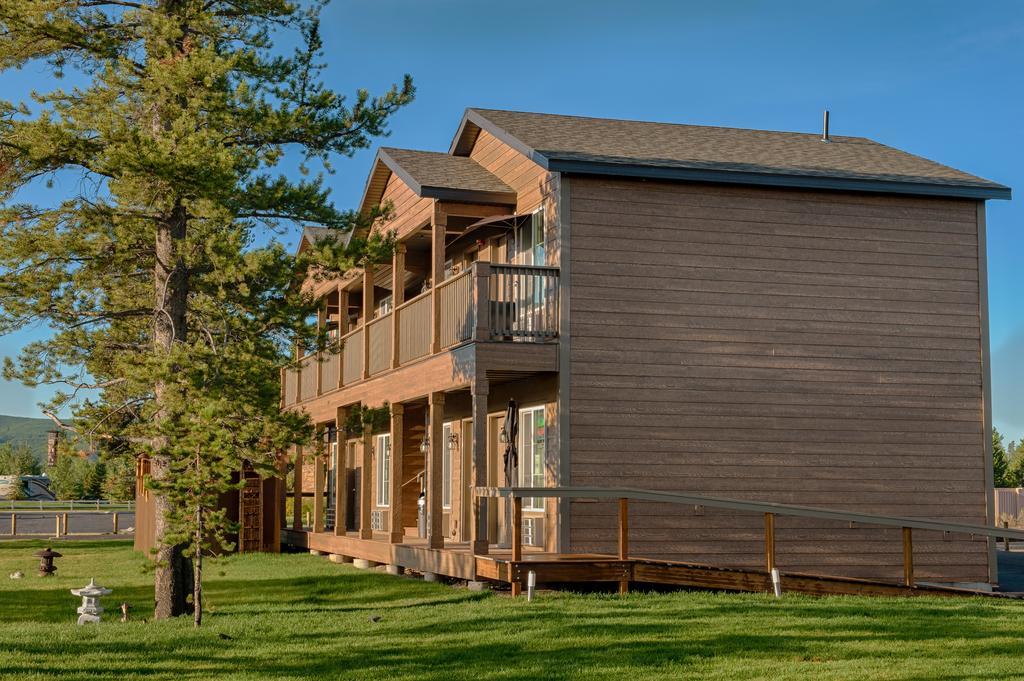Tao'S Inn West Yellowstone Extérieur photo