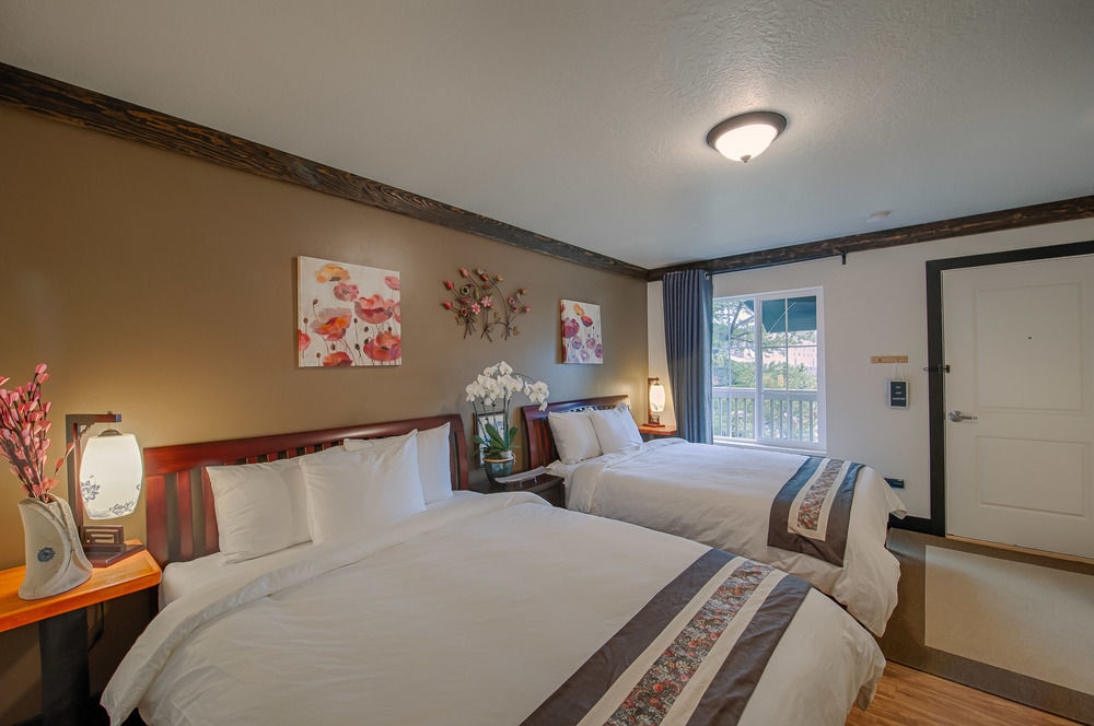 Tao'S Inn West Yellowstone Extérieur photo