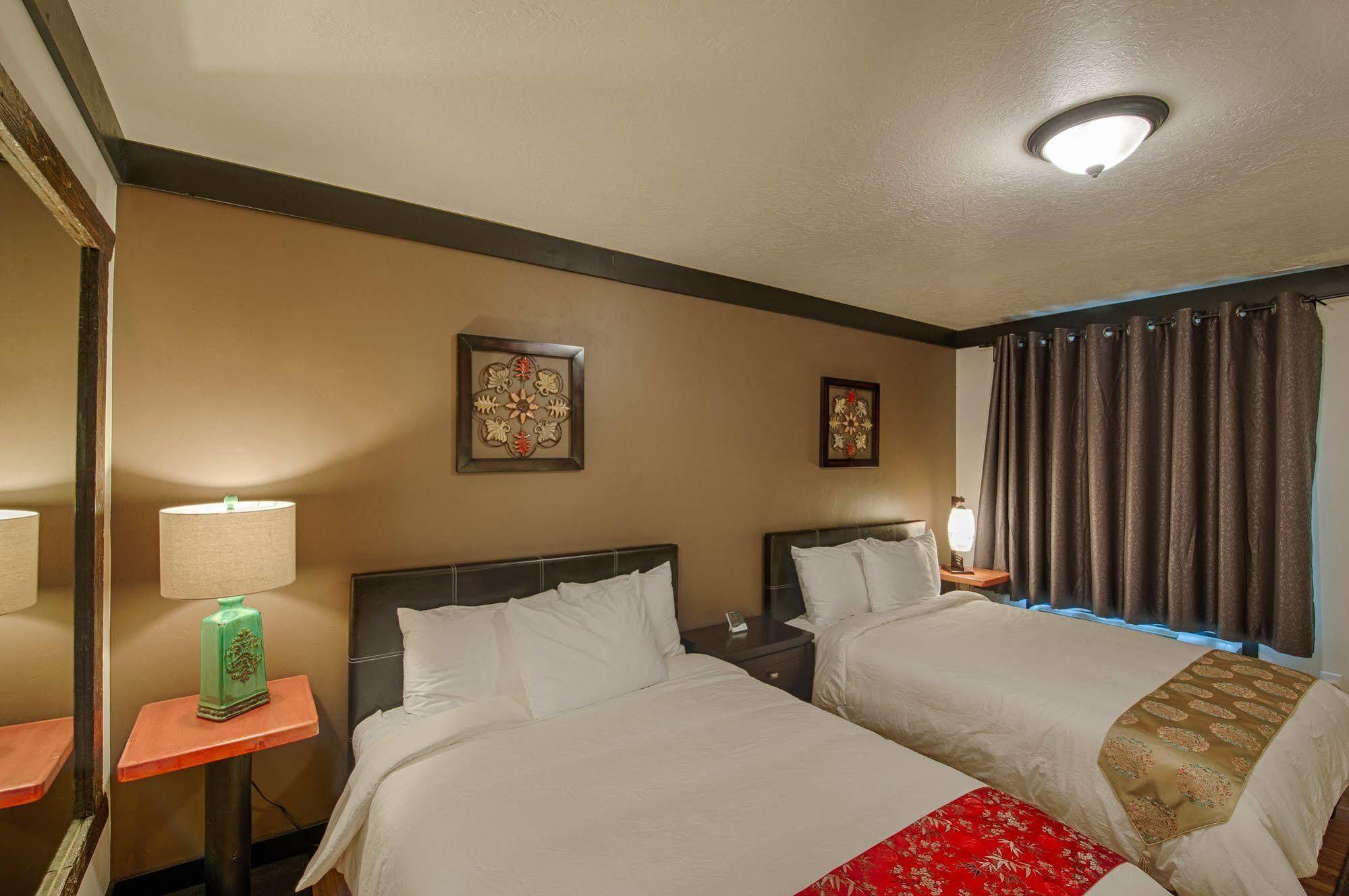 Tao'S Inn West Yellowstone Extérieur photo